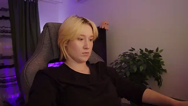 CinBellamy online show from November 2025 06:06:01 AM