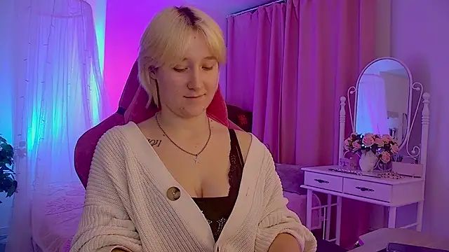 CinBellamy online show from October 2025 03:06:01 AM