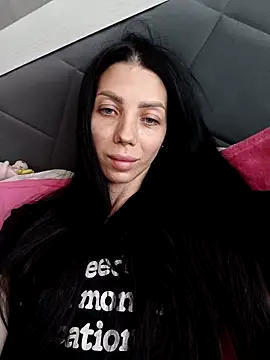Princessa99885 online show from September 2025 01:38:02 PM