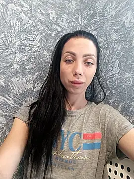 Snapshot of Princessa99885 chatting on June 2026 01:41:02 PM Princessa99885 online show from June 2026 01:41:02 PM