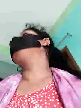 Snapshot of HOT_BABY66 chatting on November 2025 04:49:02 AM HOT BABY66 online show from November 2025 04:49:02 AM