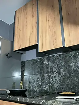 FavoriteKira online show from October 2025 07:51:01 PM