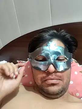 Snapshot of Radhika_01 chatting on February 2026 09:13:01 PM Radhika 01 online show from February 2026 09:13:01 PM