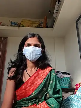 Snapshot of Shivani2002 chatting on December 2025 10:32:02 AM Shivani2002 online show from December 2025 10:32:02 AM