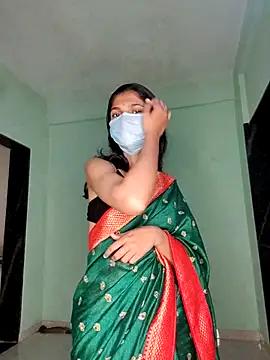 Shivani2002 online show from February 2026 05:54:02 PM