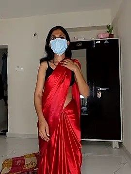 Shivani2002 online show from May 2026 04:05:01 PM