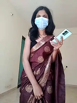 Shivani2002 online show from December 2025 07:11:02 AM