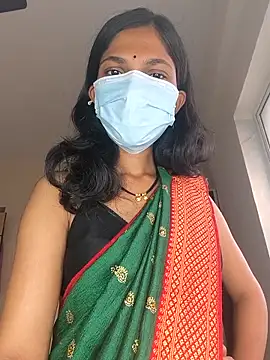 Shivani2002 online show from May 2026 02:19:01 AM