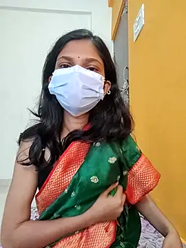 Snapshot of Shivani2002 chatting on November 2025 01:15:02 AM Shivani2002 online show from November 2025 01:15:02 AM