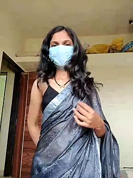 Shivani2002 online show from February 2026 10:01:01 AM