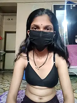 Snapshot of Shivani2002 chatting on September 2025 03:22:01 AM Shivani2002 online show from September 2025 03:22:01 AM