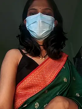 Shivani2002 online show from March 2026 03:18:02 AM