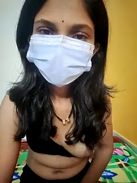 Snapshot of Shivani2002 chatting on November 2025 05:06:02 PM Shivani2002 online show from November 2025 05:06:02 PM