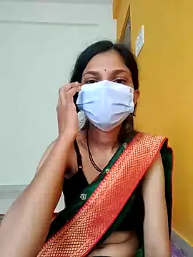 Snapshot of Shivani2002 chatting on November 2025 01:39:02 AM Shivani2002 online show from November 2025 01:39:02 AM