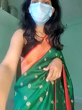 Shivani2002 online show from February 2026 03:06:01 AM