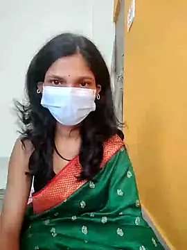 Snapshot of Shivani2002 chatting on November 2025 01:27:01 AM Shivani2002 online show from November 2025 01:27:01 AM