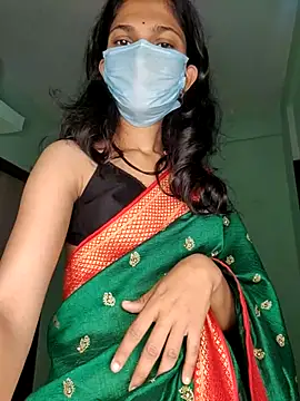 Shivani2002 online show from February 2026 01:37:01 AM