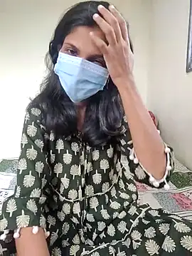 Snapshot of Shivani2002 chatting on October 2025 07:20:02 AM Shivani2002 online show from October 2025 07:20:02 AM