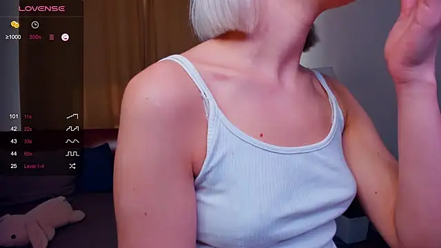 JeraldineBeaton online show from September 2025 08:24:02 AM