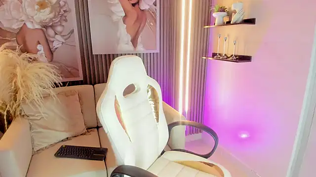 Ailee naughty online show from October 2025 02:23:01 AM