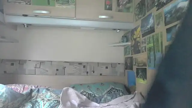 Snapshot of Skye_DD_T chatting on October 2025 08:15:02 AM Skye DD T online show from October 2025 08:15:02 AM