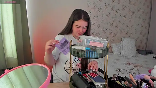 Alice next door online show from April 2026 10:22:01 AM