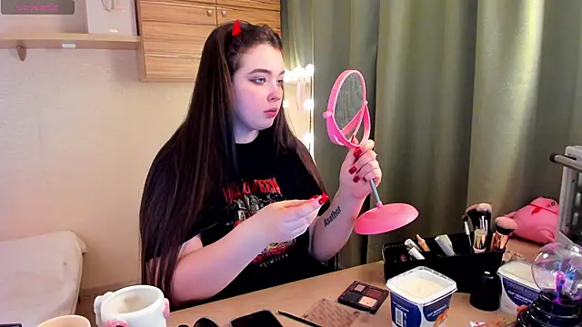 Alice next door online show from February 2026 02:38:02 PM