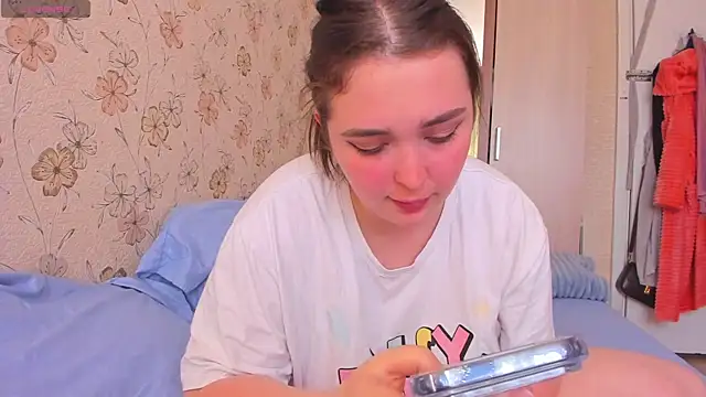 Snapshot of Alice_next_door chatting on June 2026 11:11:01 AM Alice next door online show from June 2026 11:11:01 AM