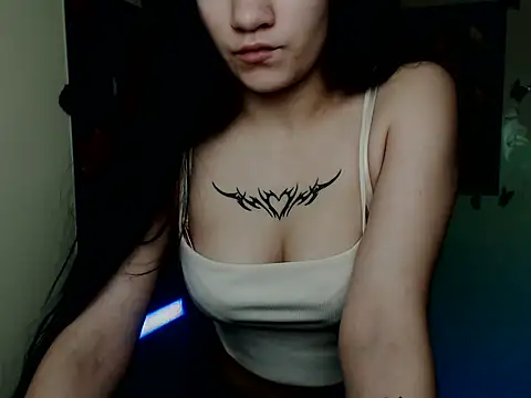 Em7MaA online show from November 2025 07:18:02 PM