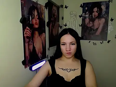 Em7MaA online show from October 2025 12:24:02 PM