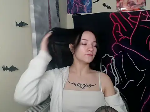 Em7MaA online show from December 2025 07:08:01 AM