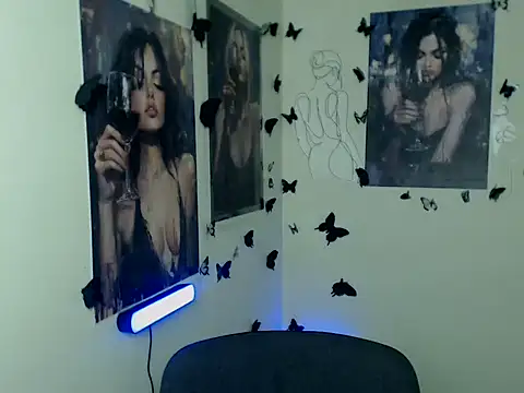 Em7MaA online show from November 2025 07:07:01 AM