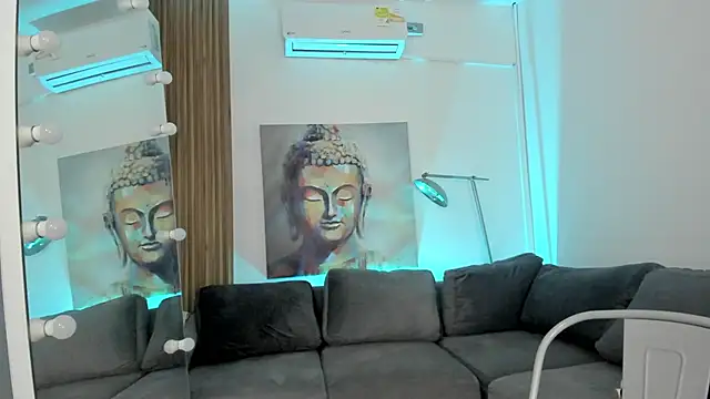 cinnia  online show from January 2026 10:07:01 AM