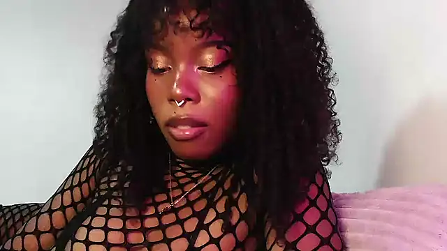 SparklingSoleil online show from November 2025 02:18:01 PM