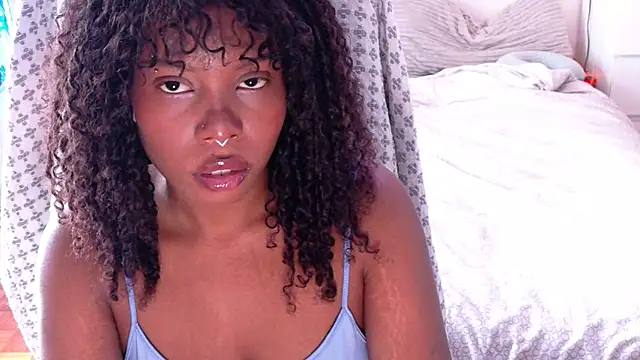 SparklingSoleil online show from March 2026 04:45:01 PM