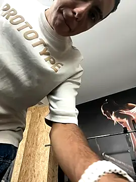 Mister Obsession online show from November 2025 07:03:01 PM