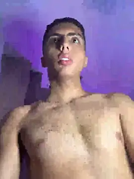 Snapshot of Mister_Obsession chatting on October 2025 07:11:02 PM Mister Obsession online show from October 2025 07:11:02 PM