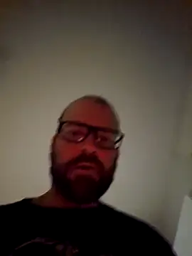 PleaseDegradeMyBody online show from December 2025 05:34:01 AM