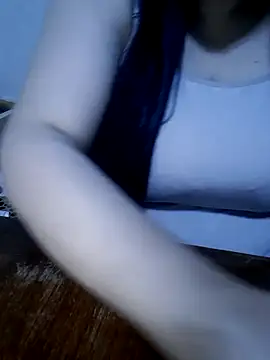 Snapshot of Madam-bezoul- chatting on October 2025 10:10:01 PM Madam-bezoul- online show from October 2025 10:10:01 PM