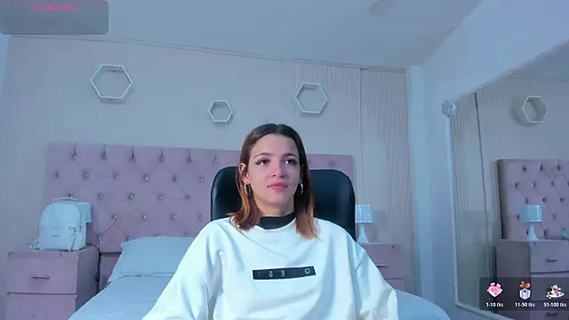 MadisonSky  online show from November 2025 12:49:02 PM