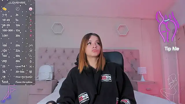 MadisonSky  online show from November 2025 12:48:01 PM