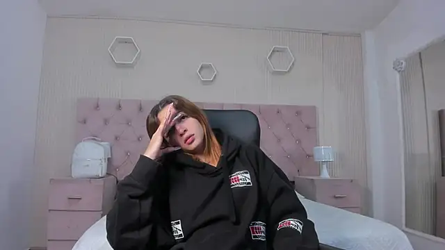 MadisonSky  online show from November 2025 01:21:01 PM