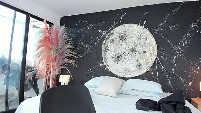 MadisonSky  online show from December 2025 01:17:02 PM