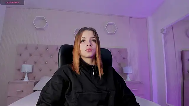 MadisonSky  online show from November 2025 01:04:02 PM