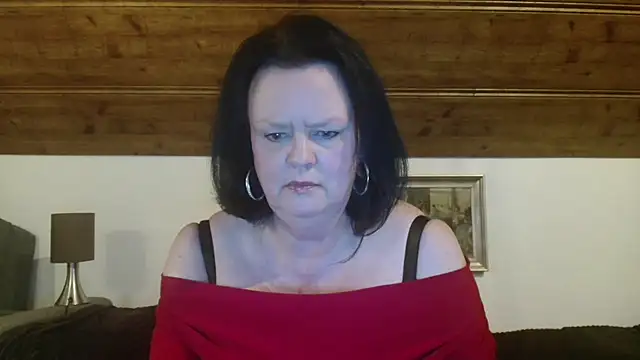 Snapshot of TiffanyMature chatting on September 2025 08:26:02 PM TiffanyMature online show from September 2025 08:26:02 PM