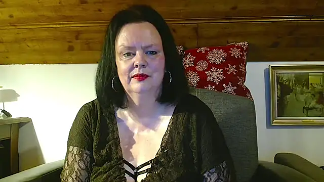 Snapshot of TiffanyMature chatting on January 2026 03:16:02 PM TiffanyMature online show from January 2026 03:16:02 PM