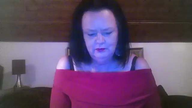 Snapshot of TiffanyMature chatting on September 2025 08:02:02 PM TiffanyMature online show from September 2025 08:02:02 PM