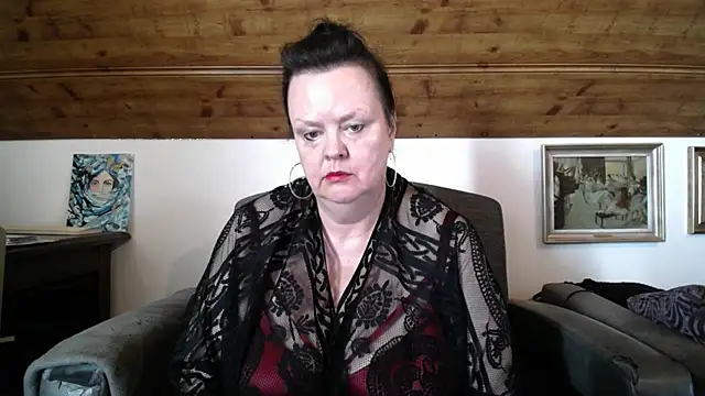 Snapshot of TiffanyMature chatting on July 2026 08:24:01 AM TiffanyMature online show from July 2026 08:24:01 AM