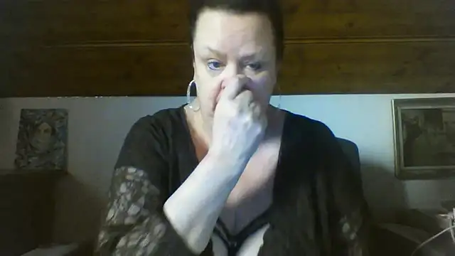 TiffanyMature online show from April 2026 06:17:01 AM