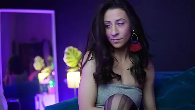 Snapshot of RubyRosa chatting on November 2025 10:54:02 PM RubyRosa online show from November 2025 10:54:02 PM